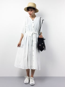 「Honey Salon（ハニーサロン）のアイテム（バッグ）」を使った、ambiさん（レディース・160cm）の春コーディネート