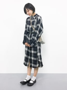 「JEANASIS（ジーナシス）のアイテム（シャツワンピース）」を使った、ambiさん（レディース・160cm）の夏コーディネート