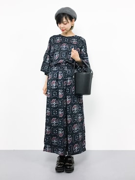 「chambre de charme（シャンブルドゥシャーム）のアイテム（パンツ）」を使った、ambiさん（レディース・160cm）の秋コーディネート