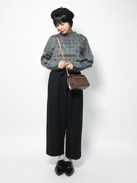 「chambre de charme（シャンブルドゥシャーム）のアイテム（パンツ）」を使った、ambiさん（レディース・160cm）の秋コーディネート