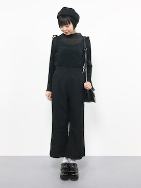 「coca（coca）（コカ）のアイテム（サロペット/オーバーオール）」を使った、ambiさん（レディース・160cm）の冬コーディネート