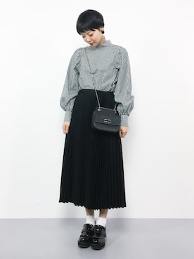 「AMERICAN HOLIC（アメリカンホリック）のプリーツロングスカート（スカート）」を使った、ambiさん（レディース・160cm）の春コーディネート