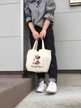 「adidas（アディダス）のアイテム（スニーカー、ホワイト系）」を使った、るりさん（レディース・151cm）の秋コーディネート