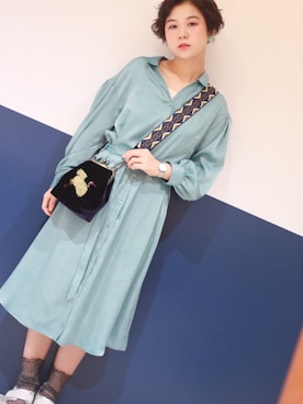 「アイテム（イヤリング）」を使った、光永さん（レディース・159cm・20代）の秋コーディネート