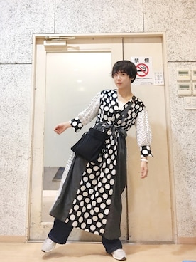 「cava cava（サヴァサヴァ）のアイテム（スニーカー）」を使った、光永さん（レディース・159cm）の夏コーディネート