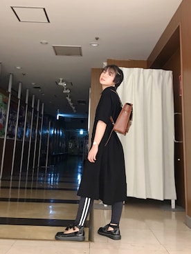 「アイテム（イヤリング）」を使った、光永さん（レディース・159cm・20代）の夏コーディネート