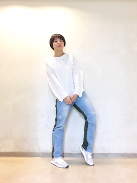 「cava cava（サヴァサヴァ）のアイテム（スニーカー）」を使った、光永さん（レディース・159cm）の秋コーディネート
