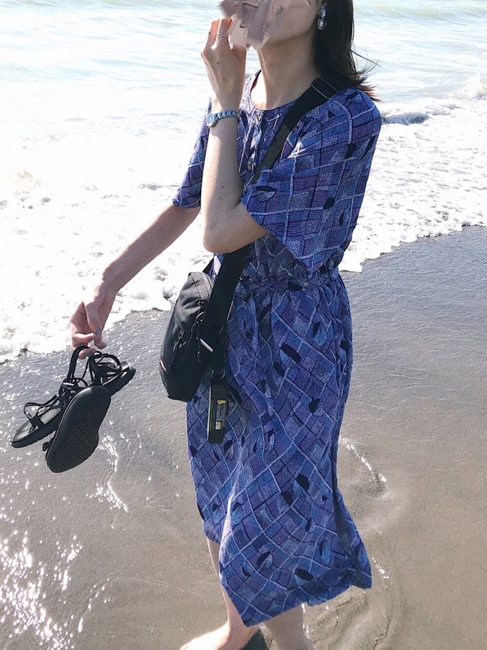 「古着、古着ワンピ、海、teva、ohotoro」｜「OHOTOROのアイテム（ピアス（両耳用）、シルバー系）」を使った、касаткаさん（レディース・162cm）の秋コーディネートの1枚目の写真