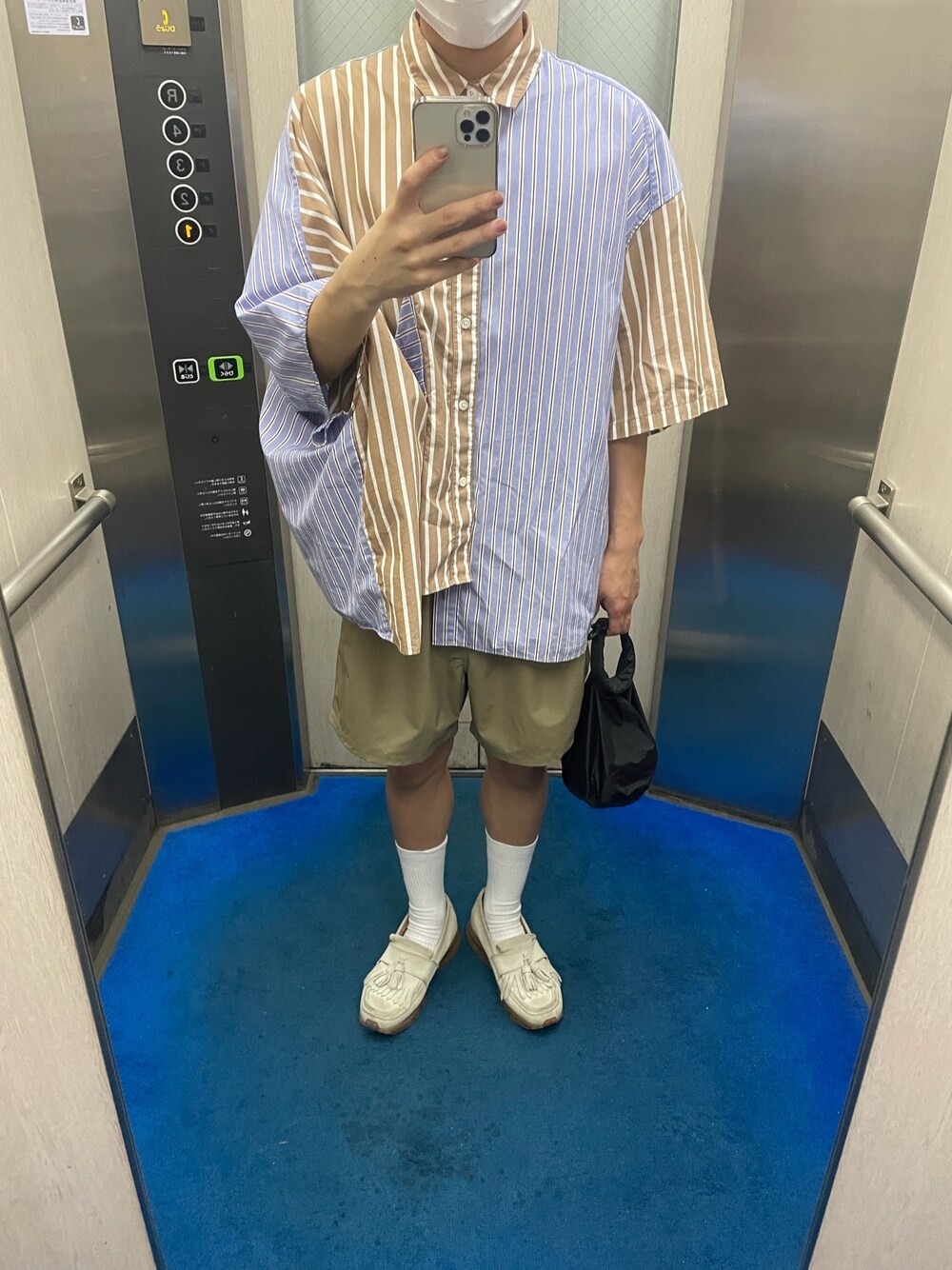「初夏コーデ、ビッグシルエット、キレイめ、これが私をアゲる服、大人カジュアル、シャツ、低身長コーデ」｜「JiedaのJieDa ジエダ / STRIPE ASYMMETRY SHIRT / Jie-19HS-SH03-A（シャツ/ブラウス、ブルー系）」を使った、りーたさん（メンズ・169cm）の夏コーディネートの1枚目の写真