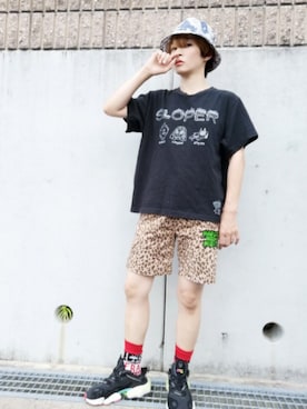 「MAGICAL MOSH MISFITS（マジカルモッシュミスフィッツ）のアイテム」を使った、すいさん（レディース・154cm）の夏コーディネート