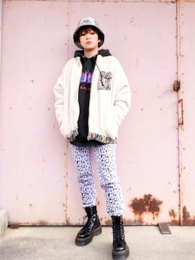 「Design Tshirts Store graniph（デザイン　ティーシャツ　ストア　グラニフ）のアイテム（ジャケット/アウター）」を使った、すいさん（レディース・154cm）の春コーディネート