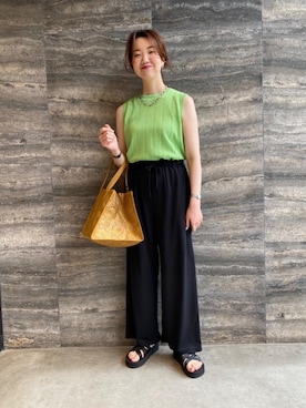 山崎　亜也里さんのコーディネート