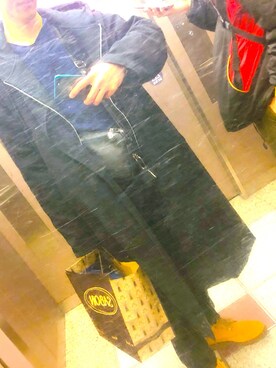 「INTER FACTORY（インターファクトリー）のWEARISTA tai × INTER FACTORY　パーツレスオーバーサイズトレンチコート（トレンチコート）」を使った、GLAYさん（メンズ・178cm）の冬コーディネート