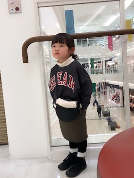 「タイツ×靴下」｜「アイテム（スウェット）」を使った、coha-chan2さん（キッズ・100cm）の冬コーディネート