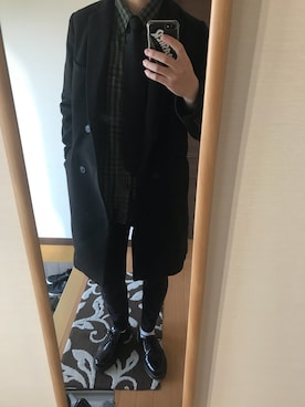 「いいね返し」｜「アイテム（チェスターコート）」を使った、ゆーらるさん（メンズ・180cm）の秋コーディネート