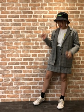 「Chica（チカ）のアイテム（ジャケット/アウター）」を使った、マツモトさん（レディース・161cm）の夏コーディネート