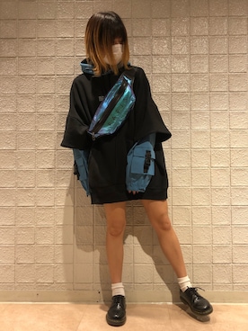 「KENZO」｜「アイテム（パーカー）」を使った、マツモトさん（レディース・161cm）の春コーディネート