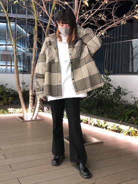 「L.H.P（エルエイチピー）のアイテム（スウェット）」を使った、マツモトさん（レディース・161cm）の冬コーディネート