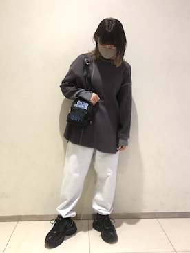 「Ctr1（コントロール）のアイテム（トップス）」を使った、マツモトさん（レディース・161cm）の春コーディネート