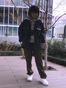 「WHITELAND BLACKBURN」｜「アイテム（財布/小物）」を使った、マツモトさん（レディース・161cm）の春コーディネート