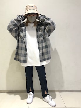 「Danke schon」｜「アイテム（アクセサリー）」を使った、マツモトさん（レディース・161cm）の春コーディネート