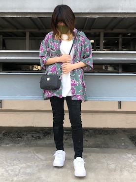 「DANKE SCHON（ダンケシェーン）のアイテム（シャツ/ブラウス、グリーン系）」を使った、マツモトさん（レディース・161cm）の夏コーディネート