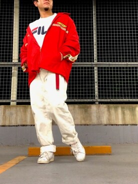 「FILA（フィラ）のアイテム（スウェット）」を使った、YsKさん（メンズ・165cm）の秋コーディネート