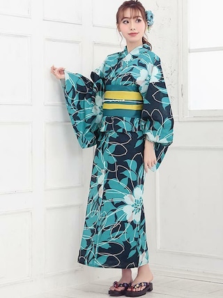 浴衣を使った「エメラルドグリーン」の人気ファッション