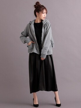 「Ninarobe（ニーナローブ）のアイテム」を使った、Retica(レティカ)さん（レディース・161cm）の秋コーディネート