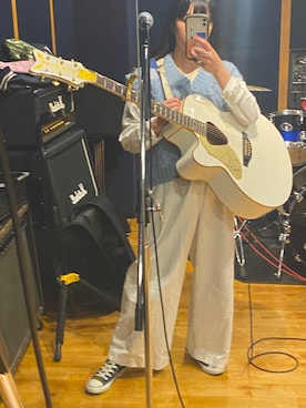 サキマチダ🌹シンガーソングライターさんのコーディネート