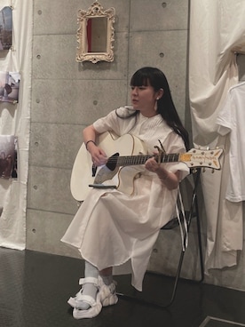 サキマチダ🌹シンガーソングライターさんのコーディネート