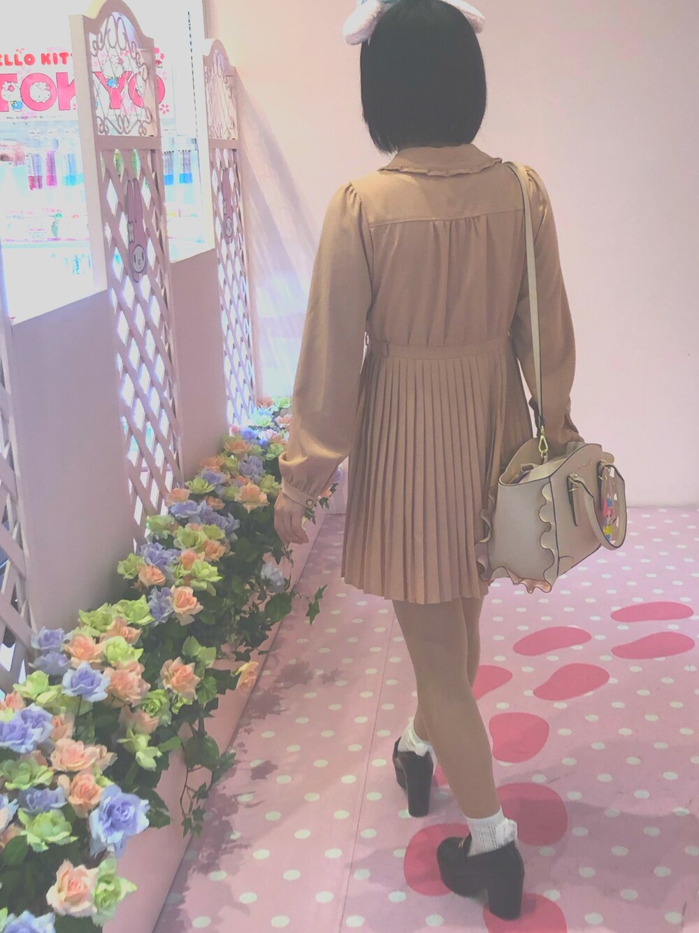 「春コーデ、ピンク、ガーリー、サンリオ、ピンクベージュ、くすみピンク、ワンピース」｜「CECIL McBEEのアイテム（ワンピース/ドレス、ピンク系）」を使った、ゆきこさん（レディース・162cm）の春コーディネートの1枚目の写真