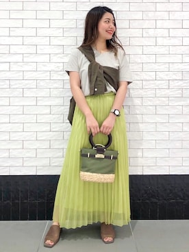 「ピスタチオ」｜「アイテム（腕時計）」を使った、zooさん（レディース・153cm）の夏コーディネート