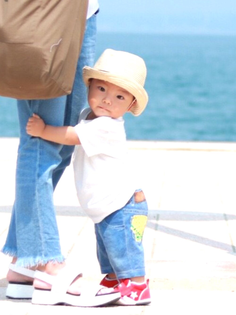 「海 お誕生日 シンプル」｜「H&Mのアイテム（ハット、ベージュ系）」を使った、chironさん（レディース・154cm）の夏コーディネートの1枚目の写真