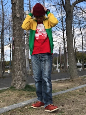 「シュプリーム」｜「アイテム（ジャージ）」を使った、エイジさん（メンズ・174cm）の春コーディネート