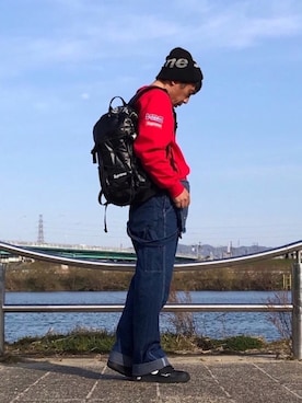 「シュプリーム」｜「アイテム（オールインワン・サロペット）」を使った、エイジさん（メンズ・175cm）の春コーディネート