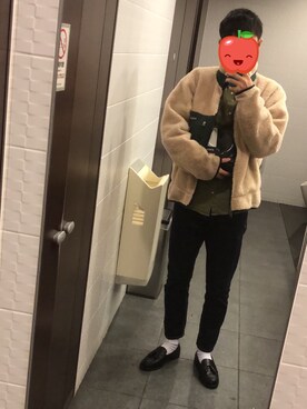 「patagonia（パタゴニア）のアイテム（ジャケット/アウター、ベージュ系）」を使った、イオさん（メンズ・175cm）の秋コーディネート