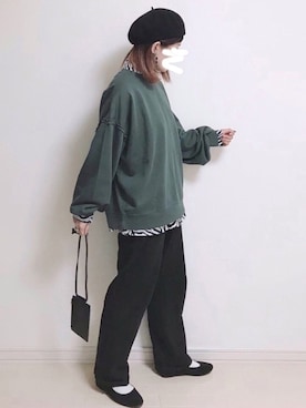「AmbreNeige」｜「アイテム（スウェット）」を使った、UMiSatoさん（レディース・163cm）の冬コーディネート