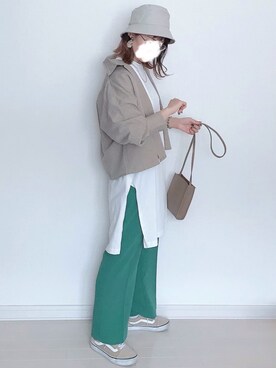 「AmbreNeige」｜「アイテム（スラックス）」を使った、UMiSatoさん（レディース・163cm）の春コーディネート
