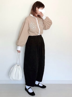 「AmbreNeige」｜「アイテム（パンプス）」を使った、UMiSatoさん（レディース・163cm）の春コーディネート
