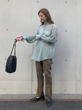 「URBAN RESEARCH（アーバンリサーチ）のボリューム袖チュニックシャツ（シャツ/ブラウス）」を使った、ちほさん（レディース・163cm）の秋コーディネート