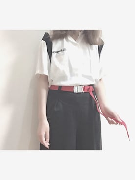 「AZUL by moussy（アズールバイマウジー）のアイテム（シャツ/ブラウス、ホワイト系）」を使った、ひなさん（レディース・150cm）の春コーディネート