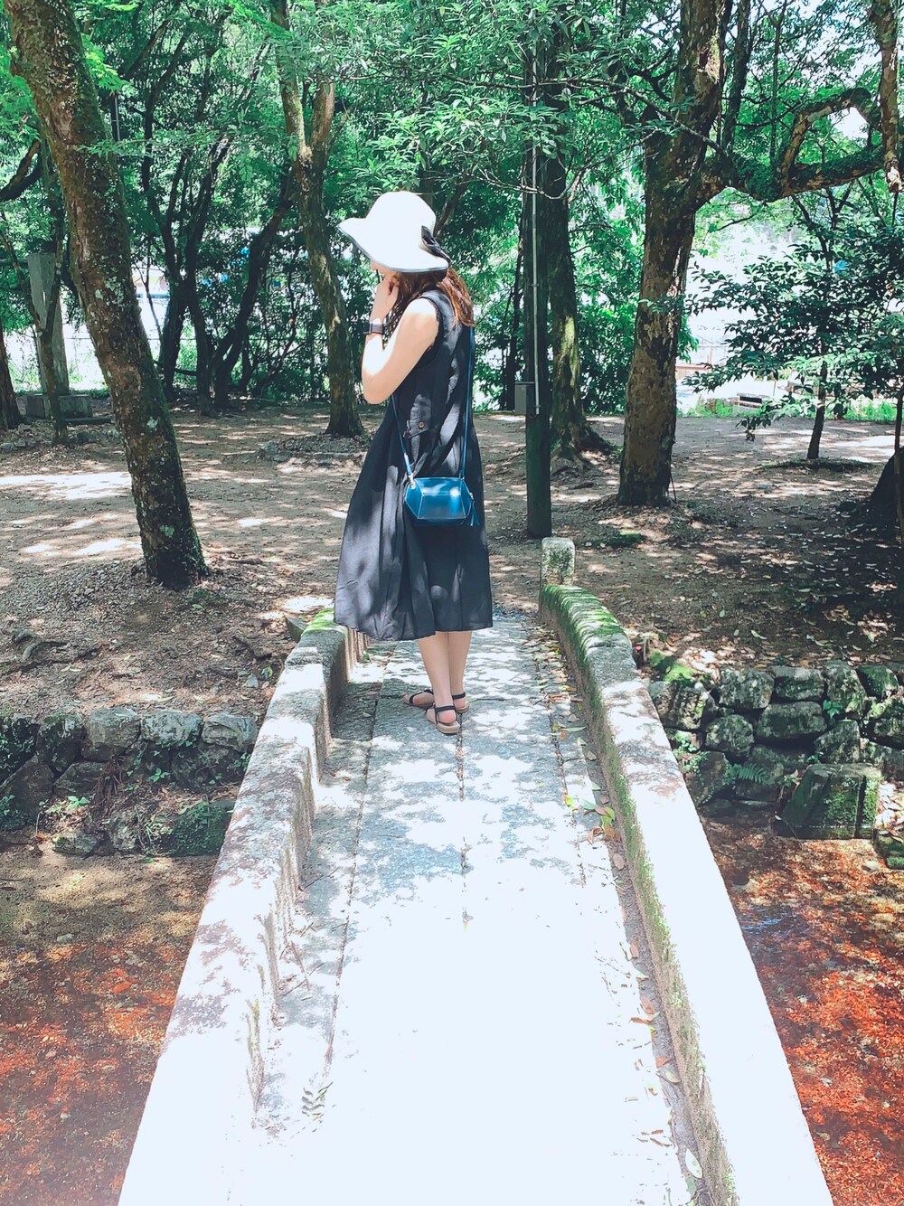 「カジュアル、おしゃれさんと繋がりたい、ラクチンコーデ、韓国ファッション、シンプルコーデ、ワンピース、黒コーデ、夏コーデ、旅行」｜「韓国のアイテム（ワンピース/ドレス、ブラック系）」を使った、jupi❁さん（レディース・160cm）の夏コーディネートの1枚目の写真
