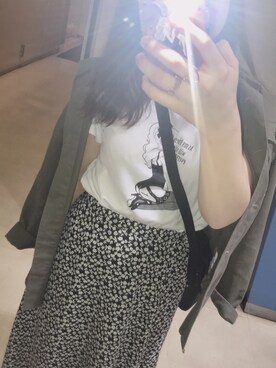 「しまむら（シマムラ）のアイテム（ミリタリージャケット）」を使った、AKIRINさん（レディース・163cm）の夏コーディネート