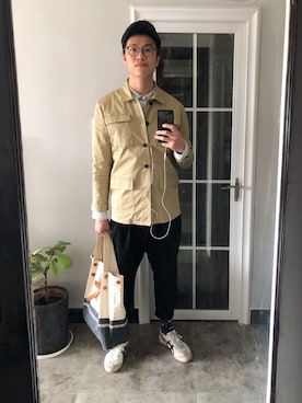 「Sperry   （スペリー）のアイテム」を使った、黃虧虧さん（メンズ・183cm）の春コーディネート