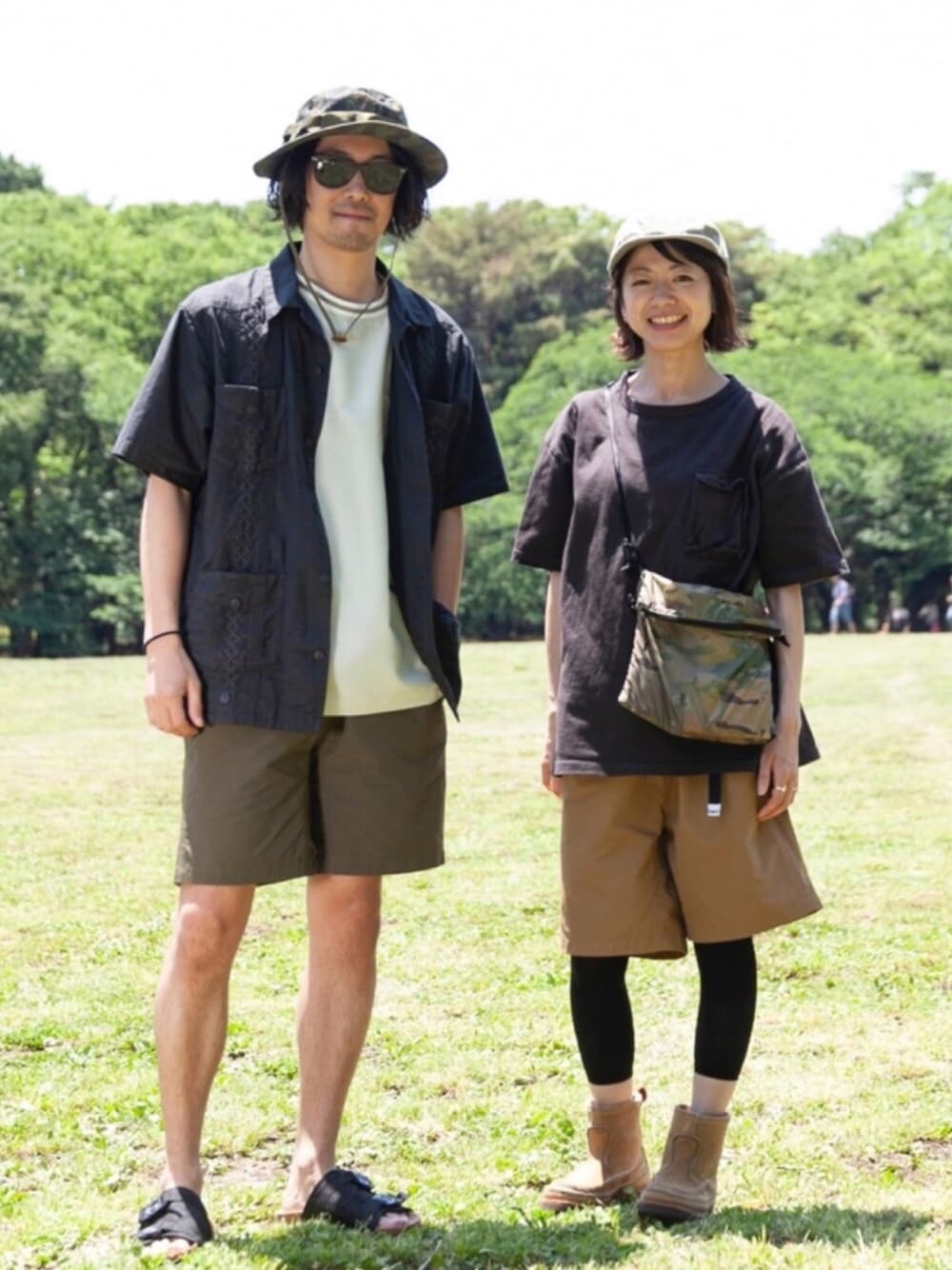 「これがgrn流！夏フェスおすすめコーデ 2019、grn、フェススタイル、フェス、フェスコーデ、野外フェス」｜「grnのコットンボイル キューバシャツ（シャツ/ブラウス、グレー系）」を使った、grnさん（メンズ・170cm）の夏コーディネートの1枚目の写真