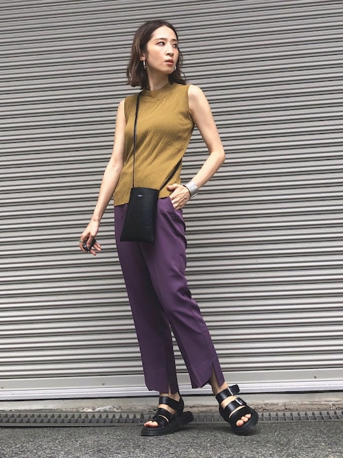 Ma7aa Dr Martensのサンダルを使ったコーディネート Wear