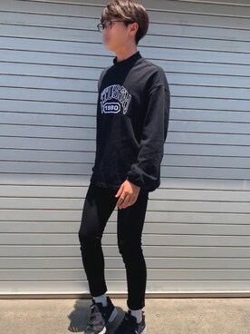 「UNIQLO（ユニクロ）のWOMEN ウルトラストレッチジーンズ（デニムパンツ）」を使った、ユウユウさん（メンズ・178cm）の春コーディネート