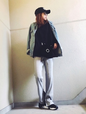 てらまゆさんの「VELOUR HAND BAG」を使ったコーディネート