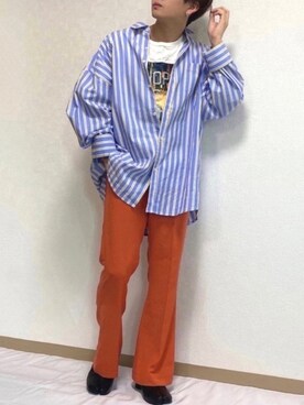 Rikuto©️1999 is wearing BASQUE magenta "センタープレスカラーフレアスラックスパンツ"